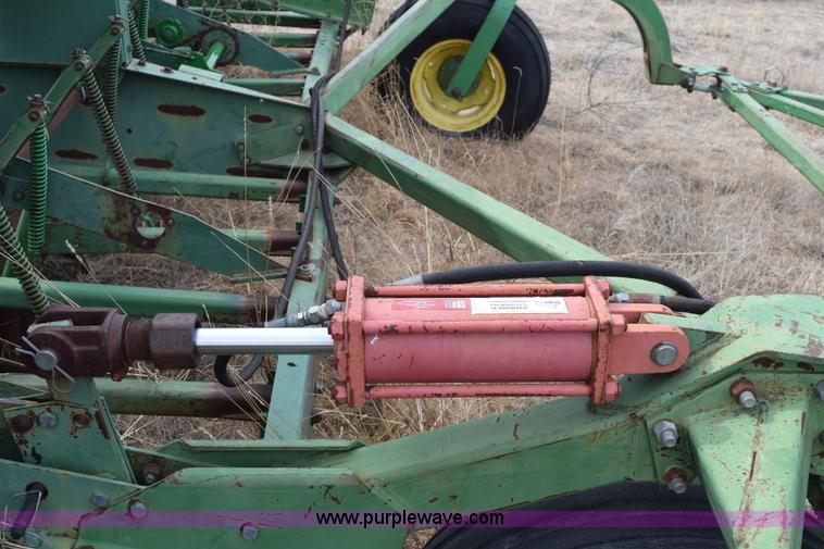 image for item E6217 (4) John Deere 9300 series drills