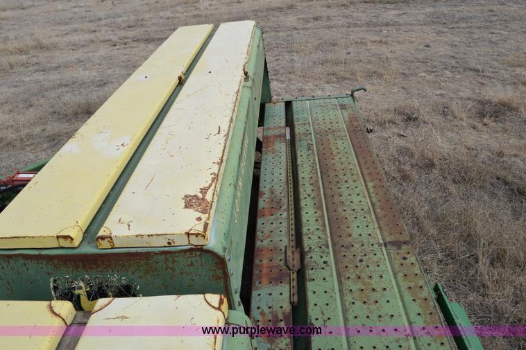 image for item E6217 (4) John Deere 9300 series drills