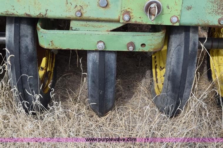 image for item E6217 (4) John Deere 9300 series drills