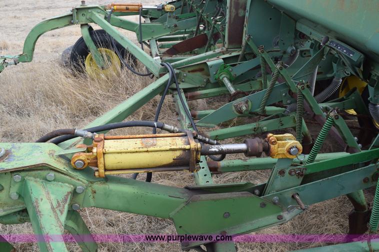 image for item E6217 (4) John Deere 9300 series drills