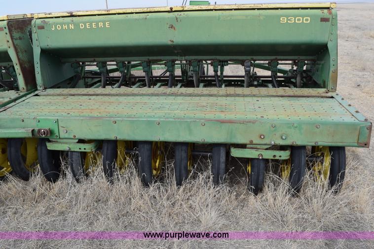 image for item E6217 (4) John Deere 9300 series drills