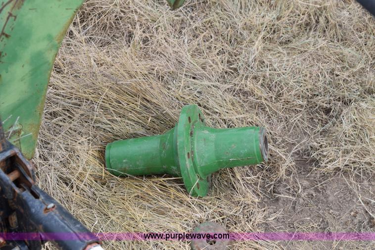 image for item E6217 (4) John Deere 9300 series drills