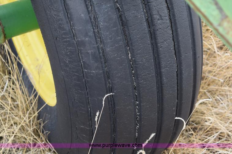 image for item E6217 (4) John Deere 9300 series drills