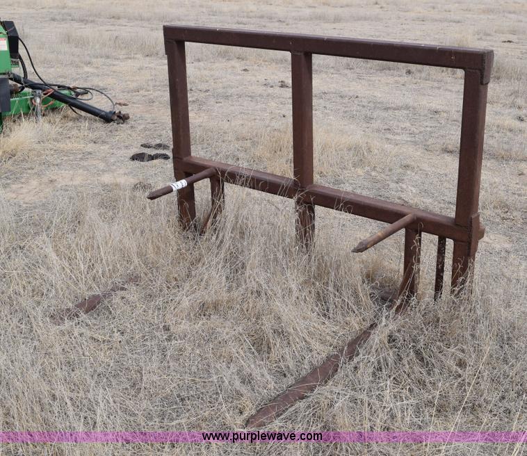 image for item E6218 Shop built bale spear