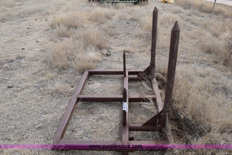 image for item E6218 Shop built bale spear