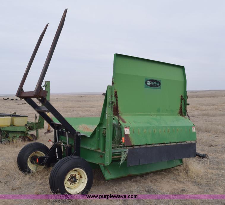 image for item E6219 Kingsman Industries bale processor