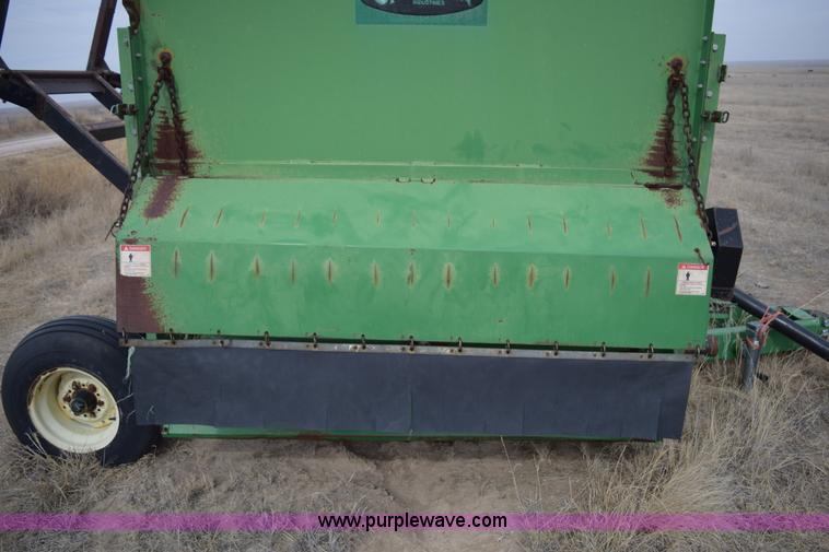 image for item E6219 Kingsman Industries bale processor