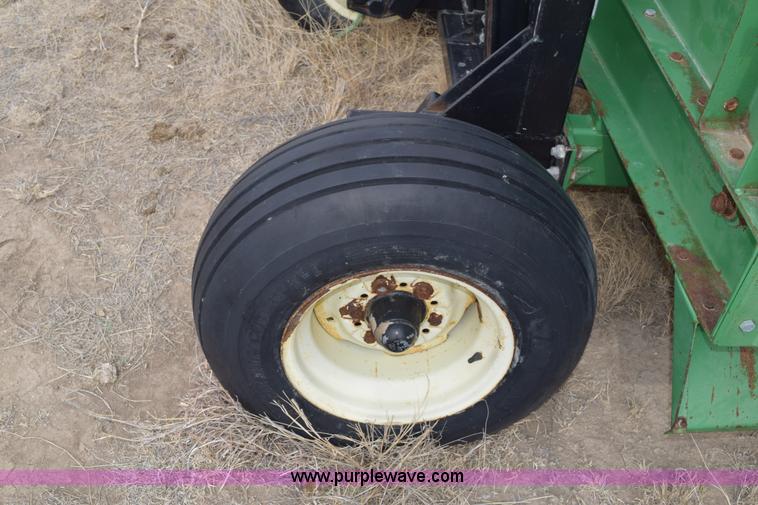 image for item E6219 Kingsman Industries bale processor