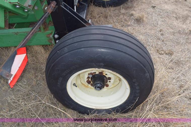 image for item E6219 Kingsman Industries bale processor