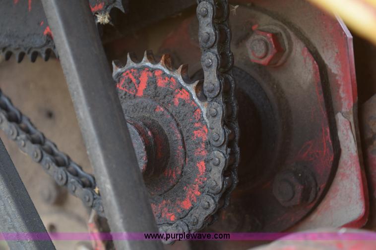 image for item E6292 New Holland 488 haybine mower conditioner