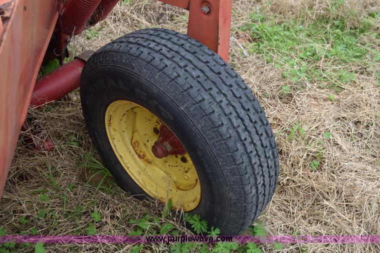 image for item E6292 New Holland 488 haybine mower conditioner