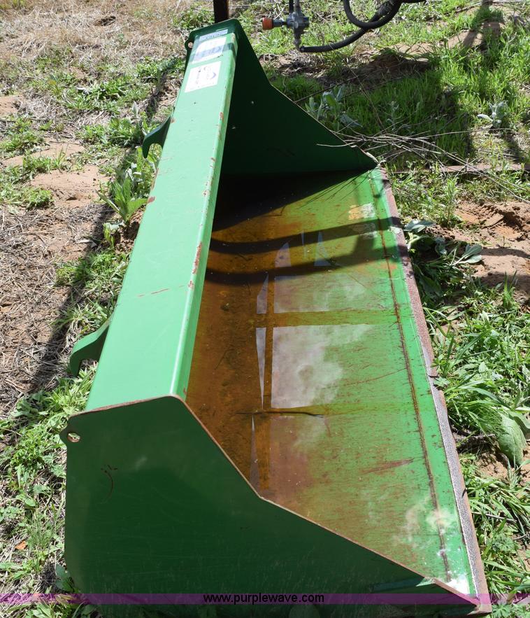 image for item E6294 John Deere 6'W bucket