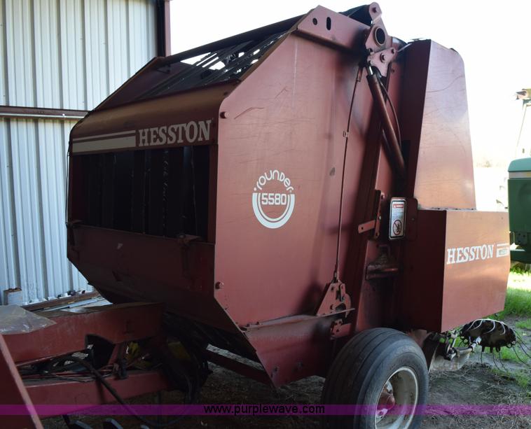 image for item E6297 1983 Hesston 5580 round baler