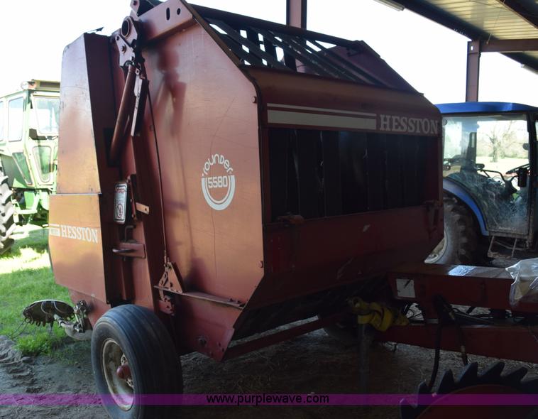image for item E6297 1983 Hesston 5580 round baler