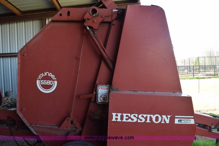 image for item E6297 1983 Hesston 5580 round baler