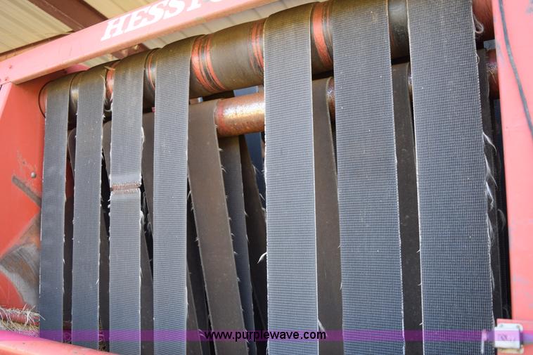 image for item E6297 1983 Hesston 5580 round baler