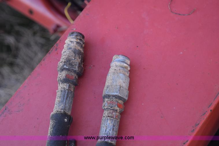 image for item E6297 1983 Hesston 5580 round baler