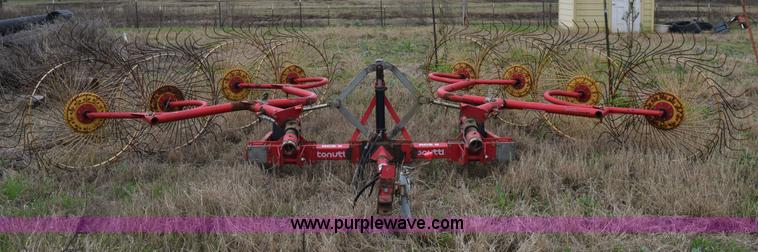 image for item E6301 Tonutti RCS8 hay rake