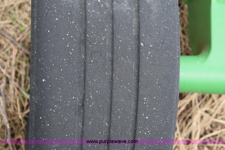 image for item E6302 John Deere HX20 batwing mower