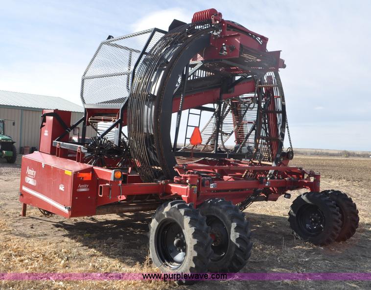 image for item F2336 2007 Amity 996 sugar beet harvester