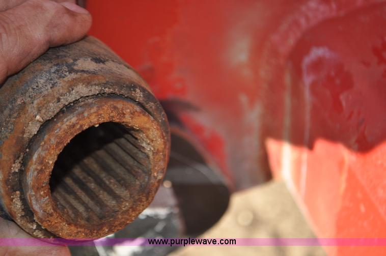 image for item F2336 2007 Amity 996 sugar beet harvester