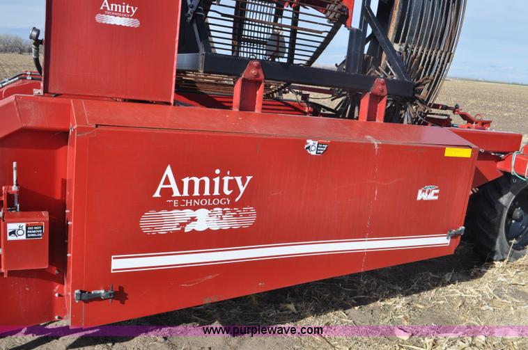 image for item F2336 2007 Amity 996 sugar beet harvester