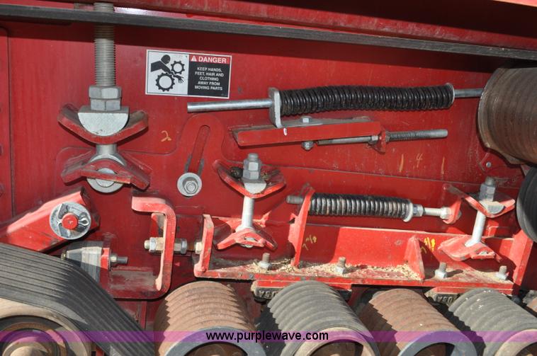 image for item F2336 2007 Amity 996 sugar beet harvester