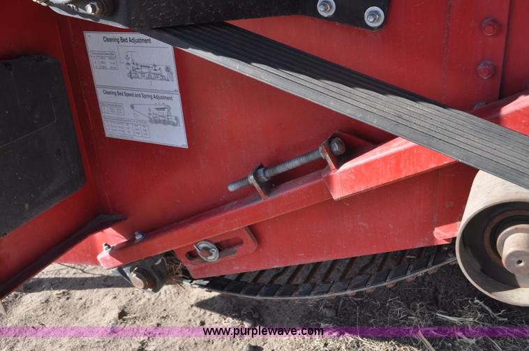 image for item F2336 2007 Amity 996 sugar beet harvester