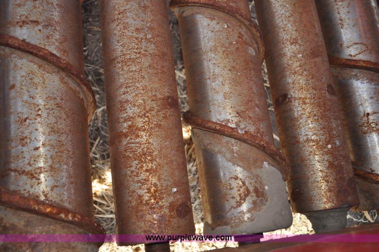 image for item F2336 2007 Amity 996 sugar beet harvester