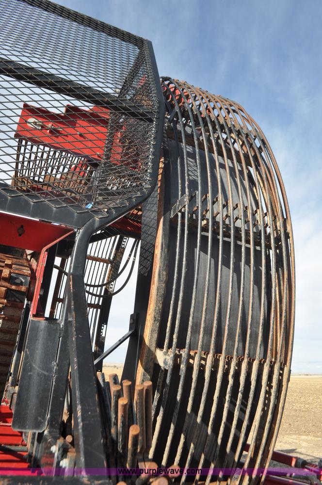 image for item F2336 2007 Amity 996 sugar beet harvester