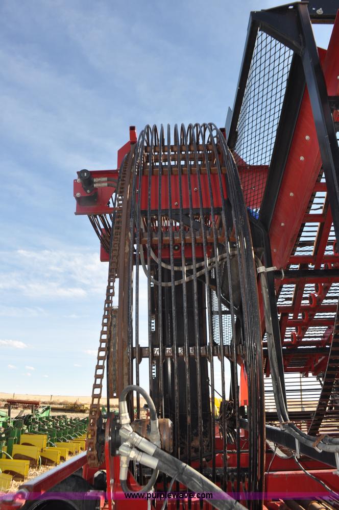 image for item F2336 2007 Amity 996 sugar beet harvester