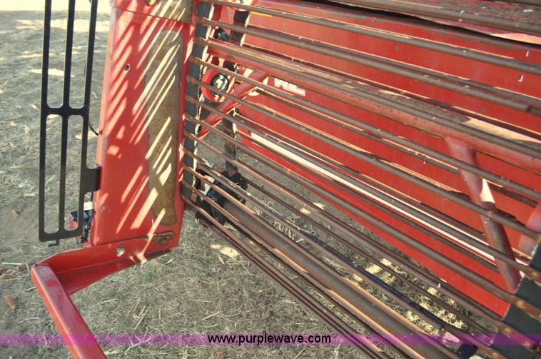 image for item F2336 2007 Amity 996 sugar beet harvester