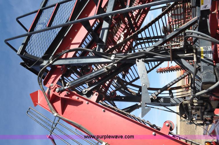 image for item F2336 2007 Amity 996 sugar beet harvester