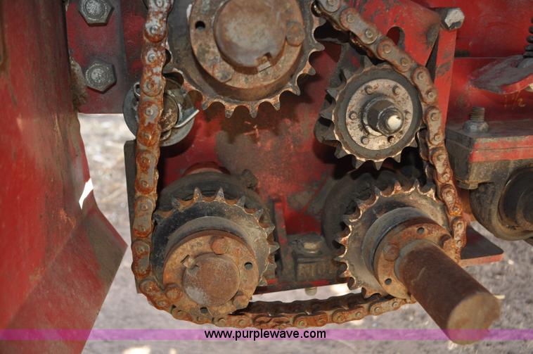 image for item F2336 2007 Amity 996 sugar beet harvester