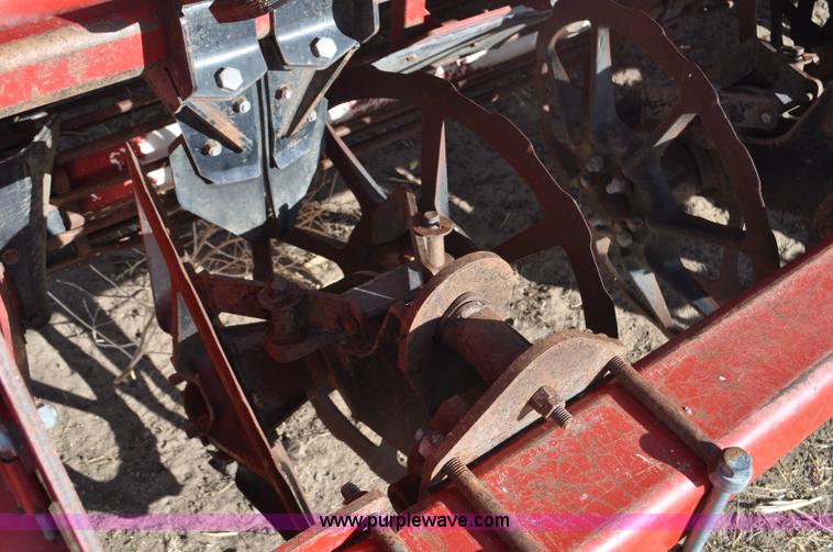 image for item F2336 2007 Amity 996 sugar beet harvester