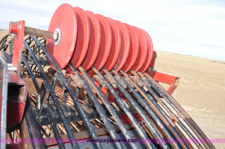 image for item F2336 2007 Amity 996 sugar beet harvester