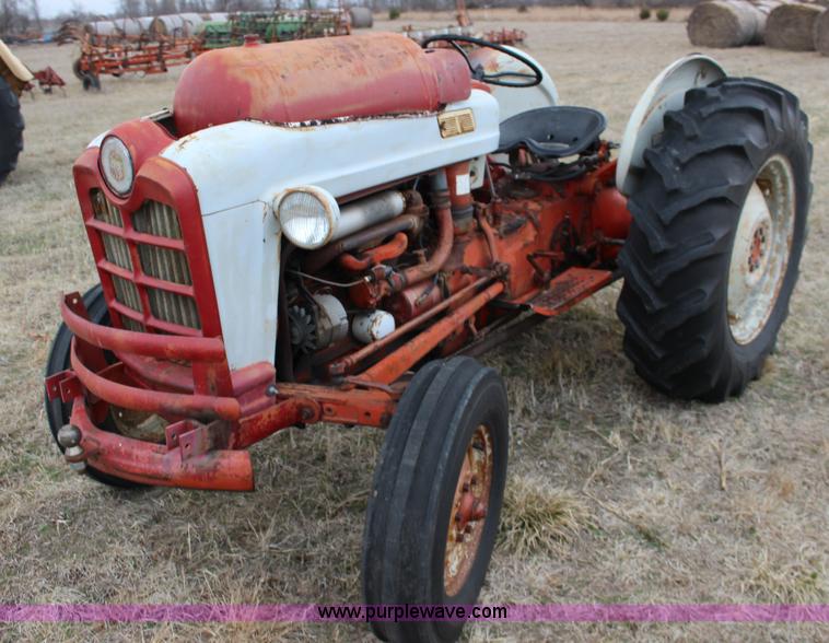 image for item F7571 Ford 851 Power Master tractor