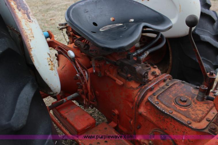 image for item F7571 Ford 851 Power Master tractor