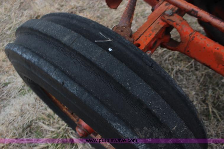 image for item F7571 Ford 851 Power Master tractor