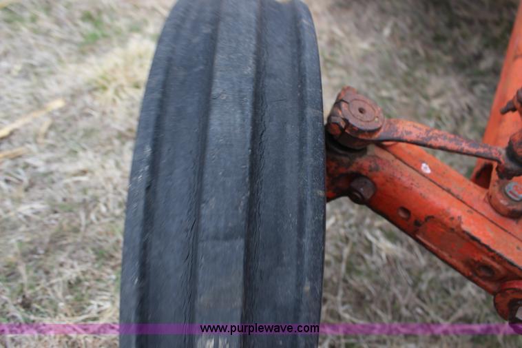 image for item F7571 Ford 851 Power Master tractor