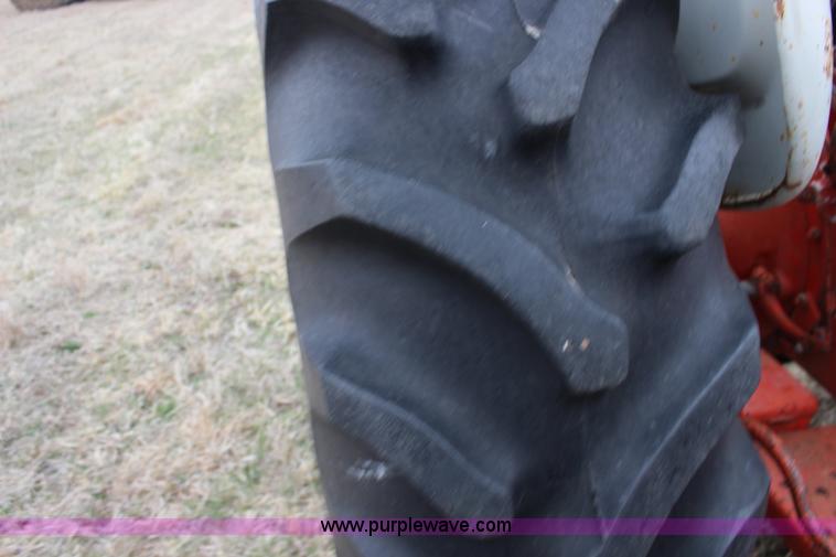 image for item F7571 Ford 851 Power Master tractor