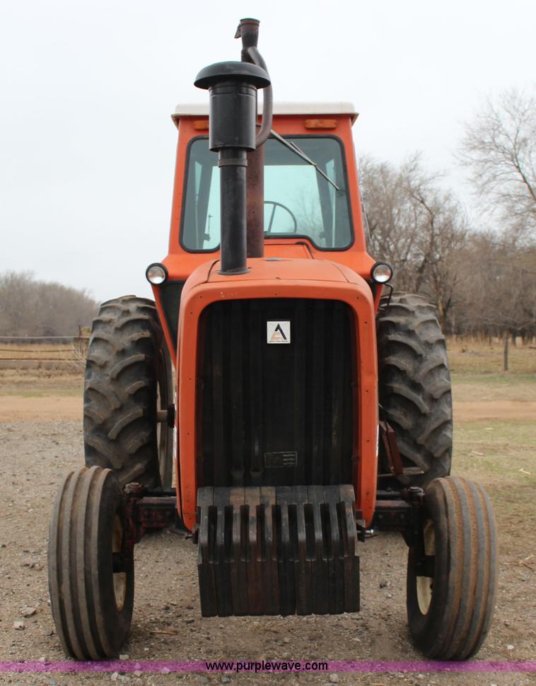image for item F7577 Allis Chalmers 7000 tractor