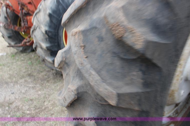 image for item F7577 Allis Chalmers 7000 tractor