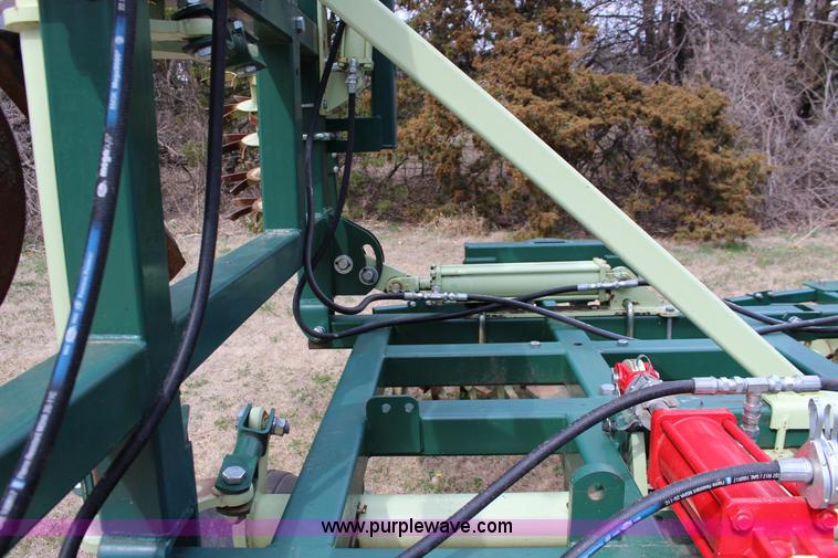 image for item F7587 Sunflower Flex King KM 7X6 sweep plow