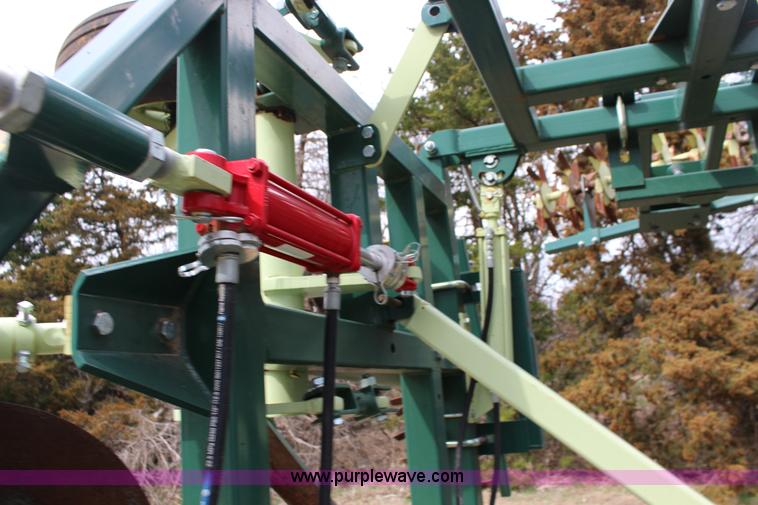 image for item F7587 Sunflower Flex King KM 7X6 sweep plow