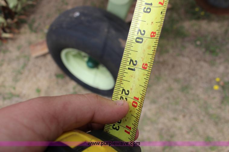 image for item F7587 Sunflower Flex King KM 7X6 sweep plow