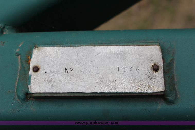 image for item F7587 Sunflower Flex King KM 7X6 sweep plow