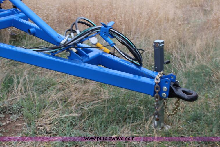 image for item F7589 2012 Landoll 9650 field cultivator