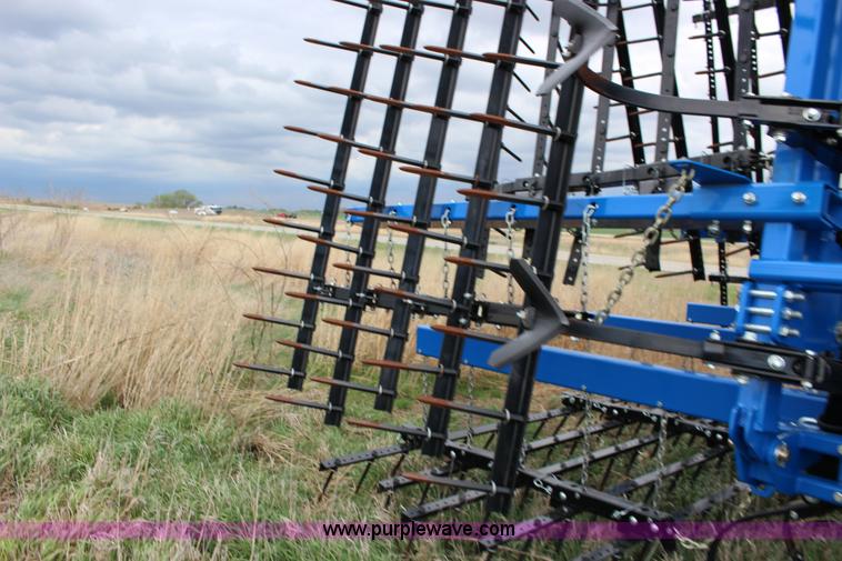 image for item F7589 2012 Landoll 9650 field cultivator