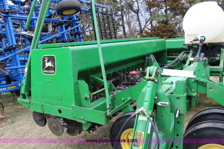 image for item F7590 John Deere 455 grain drill